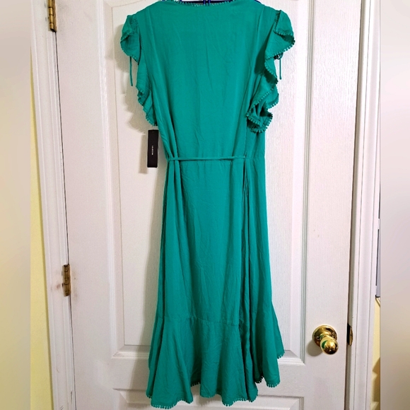 Lulu’s Green Wrap Midi Dress Small - Picture 9 of 12
